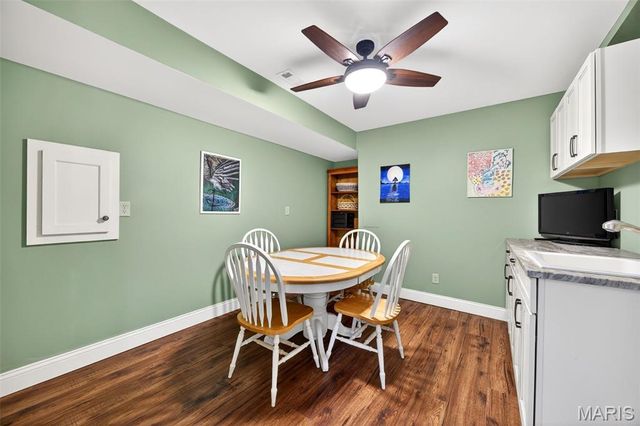 1354 Lake Hollow Drive, Defiance, MO 63341