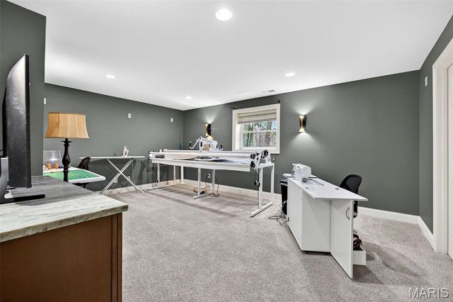 1354 Lake Hollow Drive, Defiance, MO 63341