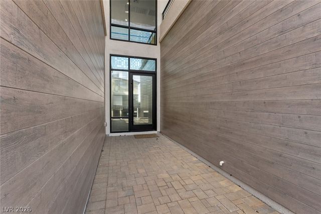 4855 Blushing Hills Street, Las Vegas, NV 89135