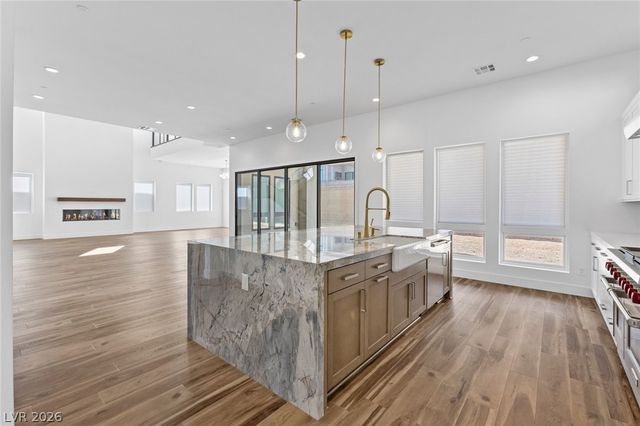 4855 Blushing Hills Street, Las Vegas, NV 89135