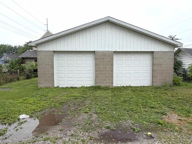 1016 Henning Avenue, Evansville, IN 47714