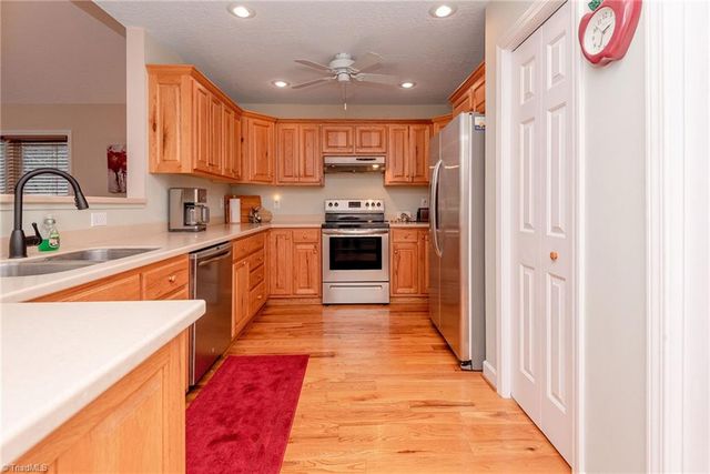 817 Hidden Hollow Lane, Moravian Falls, NC 28654