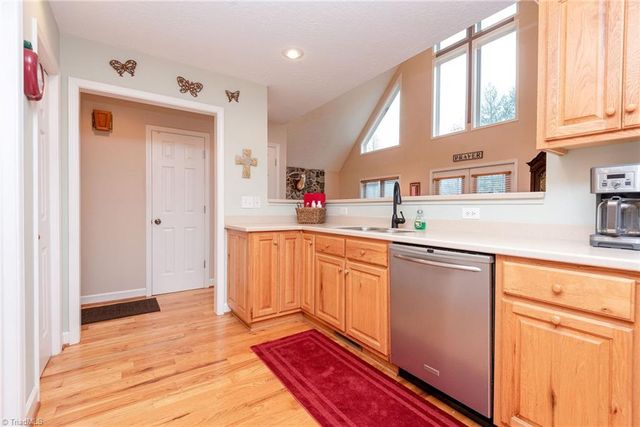 817 Hidden Hollow Lane, Moravian Falls, NC 28654