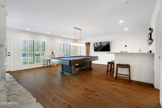 8001 E VOLTAIRE Avenue, Scottsdale, AZ 85260