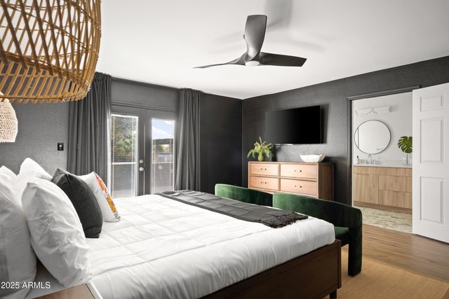 8001 E VOLTAIRE Avenue, Scottsdale, AZ 85260