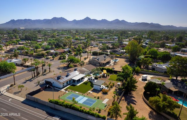 8001 E VOLTAIRE Avenue, Scottsdale, AZ 85260