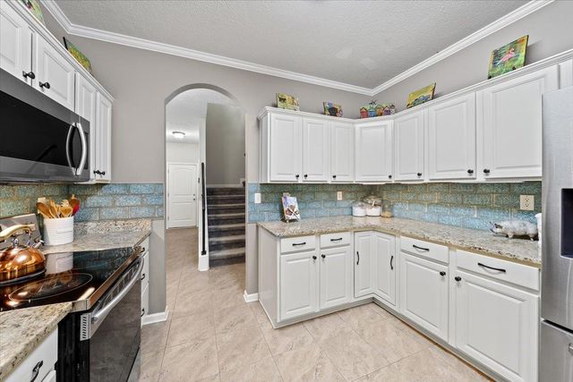 1655 NEWTON OAK CIR, Memphis, TN 38117