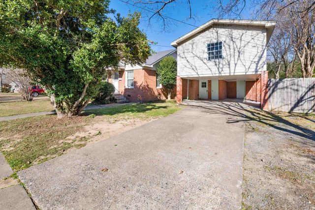 1916 Johnston Avenue, Conway, AR 72034