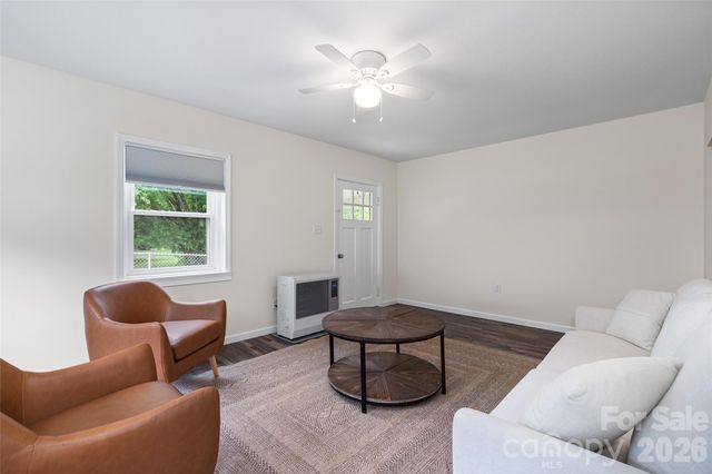 34 Stephens Road, Waynesville, NC 28786