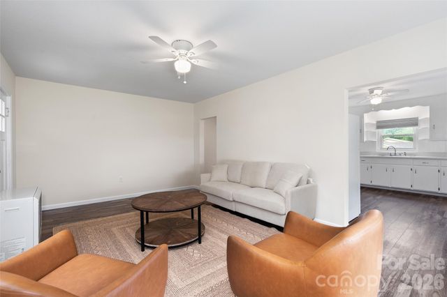 34 Stephens Road, Waynesville, NC 28786