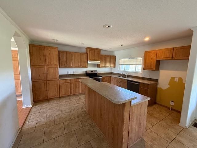 183 Myrtle Dr, Lockport, LA 70374