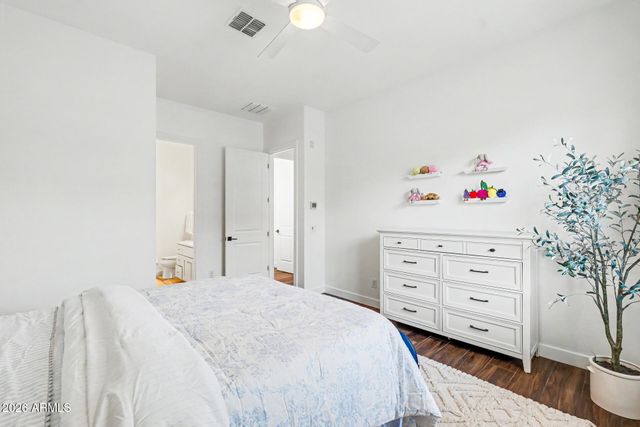 2174 E MEAD Drive, Gilbert, AZ 85298
