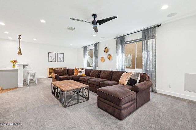 2174 E MEAD Drive, Gilbert, AZ 85298