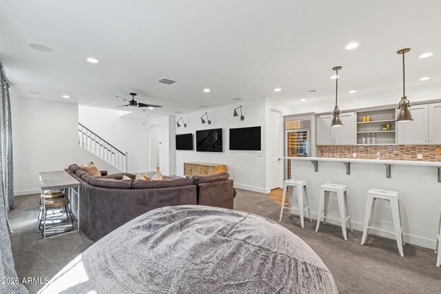 2174 E MEAD Drive, Gilbert, AZ 85298