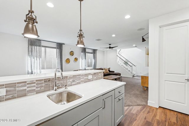 2174 E MEAD Drive, Gilbert, AZ 85298