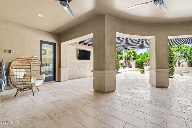 2174 E MEAD Drive, Gilbert, AZ 85298