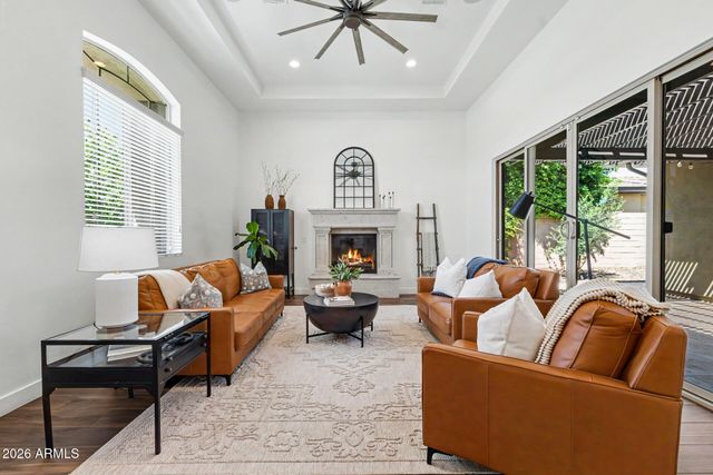 2174 E MEAD Drive, Gilbert, AZ 85298