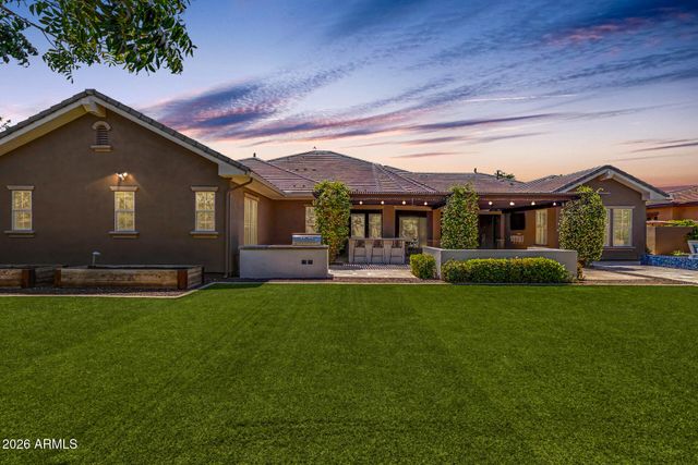 2174 E MEAD Drive, Gilbert, AZ 85298