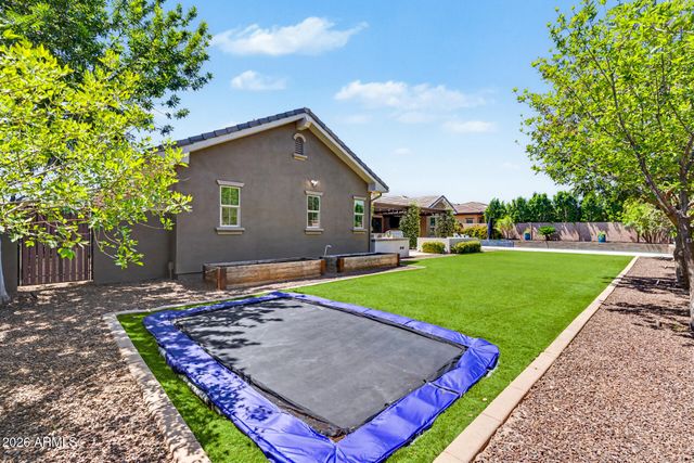 2174 E MEAD Drive, Gilbert, AZ 85298