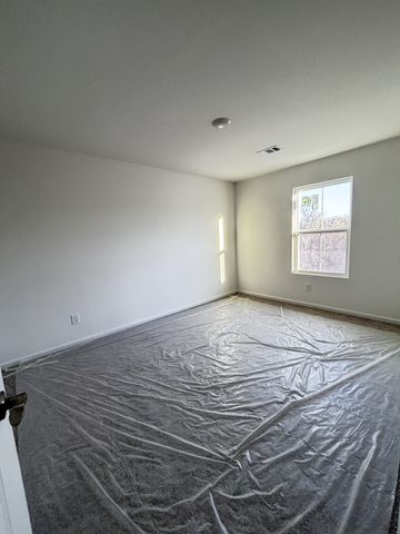 480 Jet Stream Dr, La Vergne, TN 37086