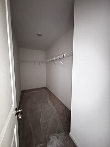 480 Jet Stream Dr, La Vergne, TN 37086