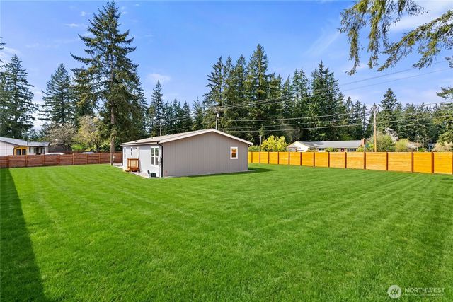 18429 SE Covington Sawyer Road, Kent, WA 98042