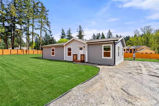 18429 SE Covington Sawyer Road, Kent, WA 98042