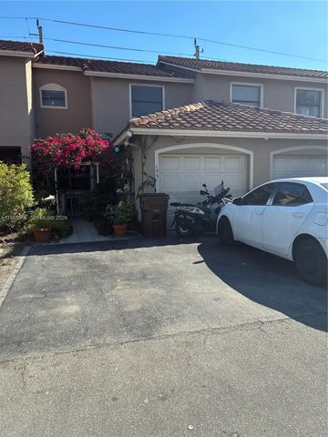 2530 W 60th Pl 103-17, Hialeah, FL 33016