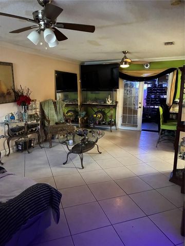 2530 W 60th Pl 103-17, Hialeah, FL 33016