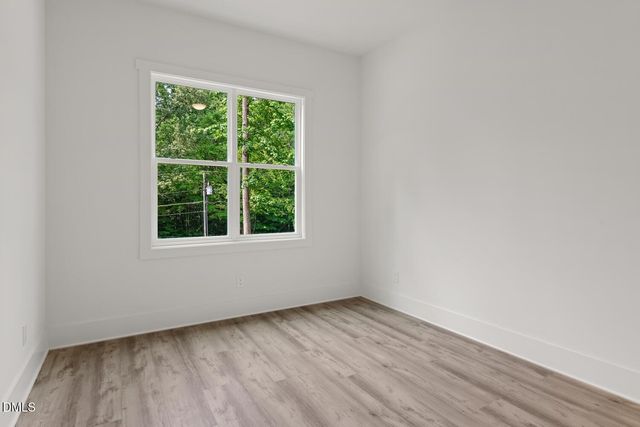 135 Seneca Drive, Louisburg, NC 27549