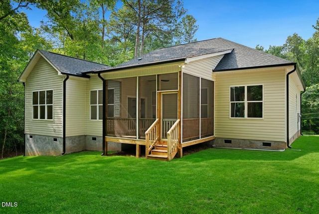 135 Seneca Drive, Louisburg, NC 27549