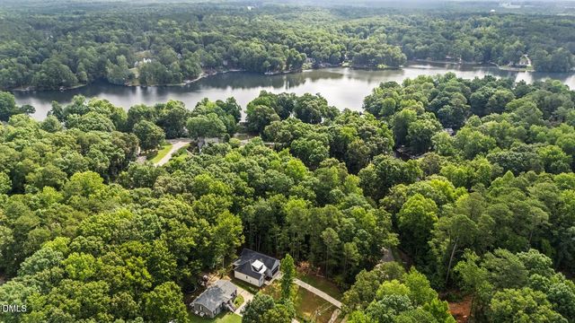 135 Seneca Drive, Louisburg, NC 27549