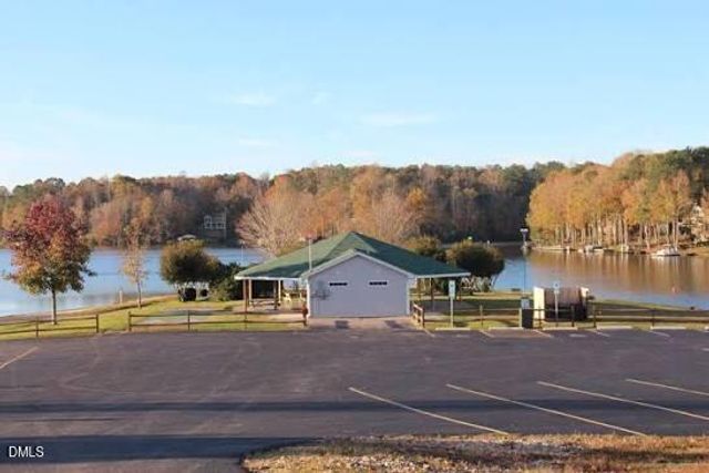 135 Seneca Drive, Louisburg, NC 27549