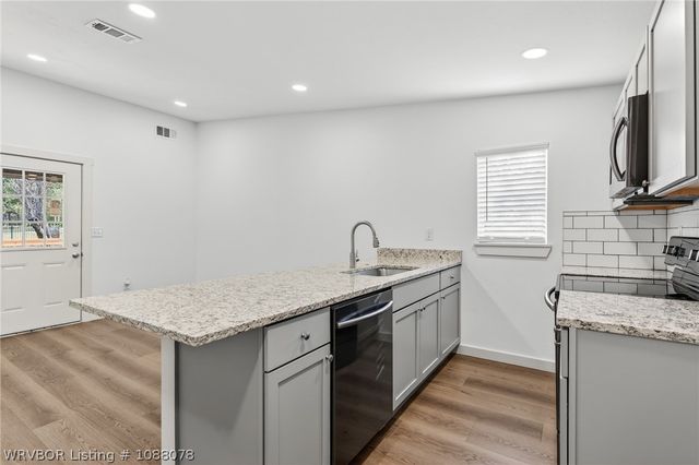 107 Skyline Drive, Van Buren, AR 72956
