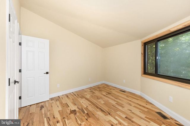 315 STRATFORD CIR, Locust Grove, VA 22508
