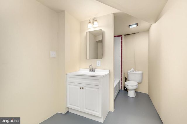 315 STRATFORD CIR, Locust Grove, VA 22508