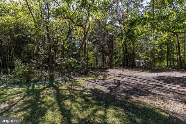 315 STRATFORD CIR, Locust Grove, VA 22508