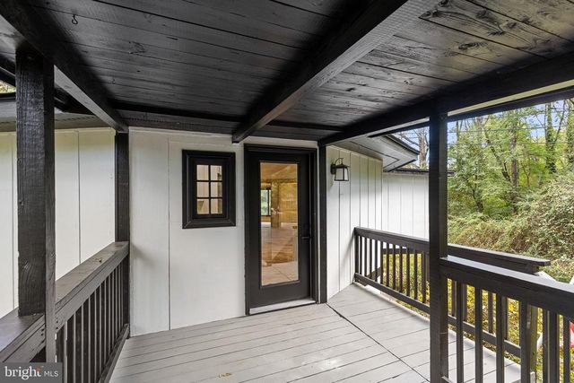 315 STRATFORD CIR, Locust Grove, VA 22508