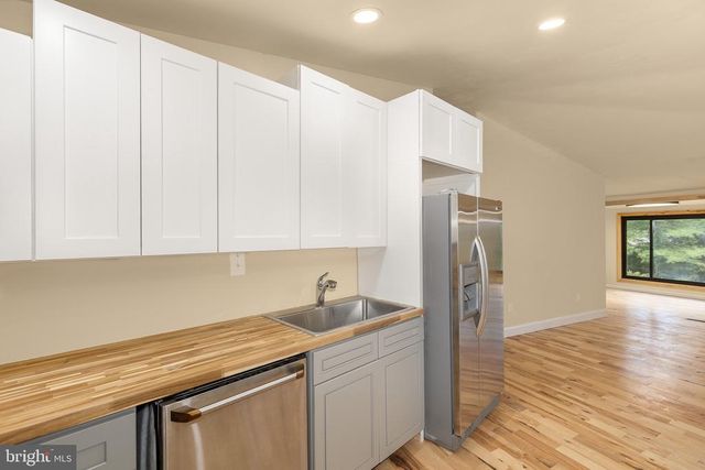 315 STRATFORD CIR, Locust Grove, VA 22508