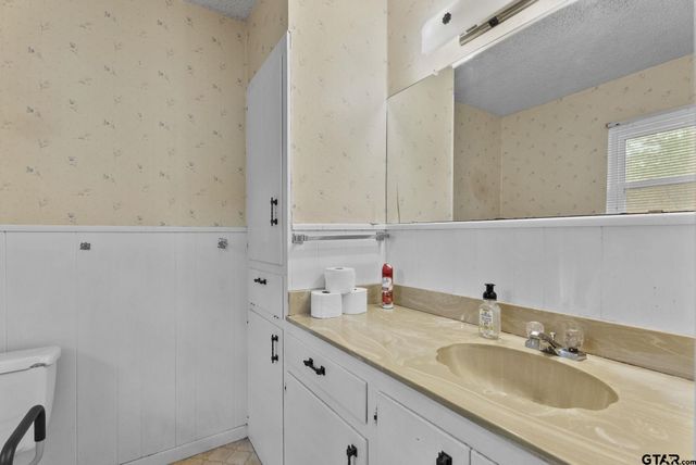 4312 Suel Drive, Tyler, TX 75702