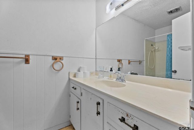 4312 Suel Drive, Tyler, TX 75702