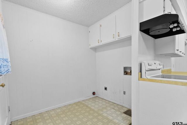 4312 Suel Drive, Tyler, TX 75702