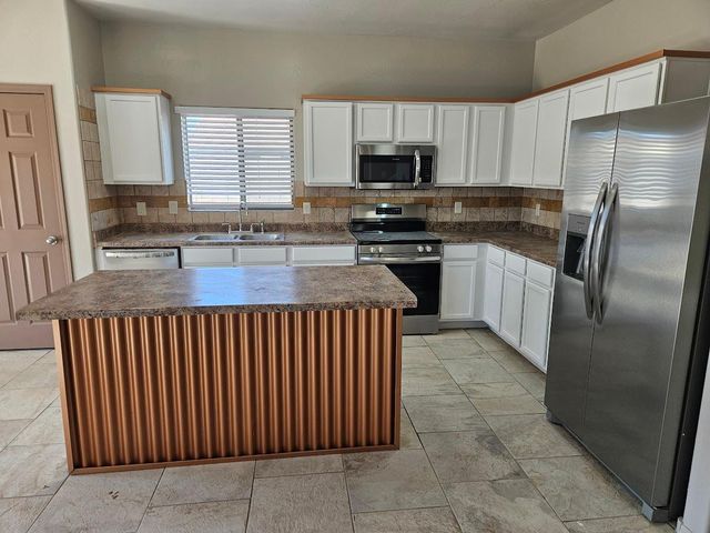 36337 W VELAZQUEZ Drive, Maricopa, AZ 85138