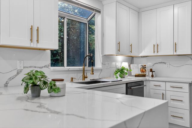 198 Big Valley Rd, Folsom, CA 95630