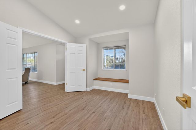 198 Big Valley Rd, Folsom, CA 95630