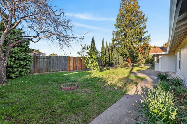 198 Big Valley Rd, Folsom, CA 95630