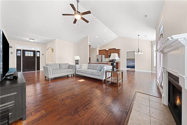 409 Coldstream Court, Seneca, SC 29678