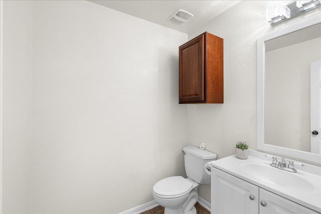 3411 Fm 636, Kerens, TX 75144