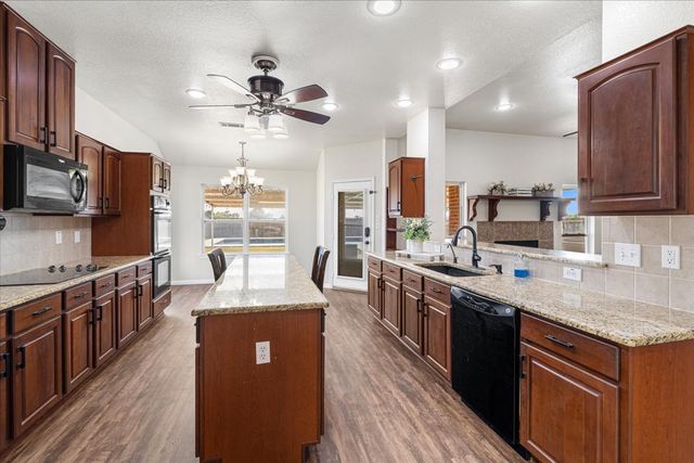 3411 Fm 636, Kerens, TX 75144