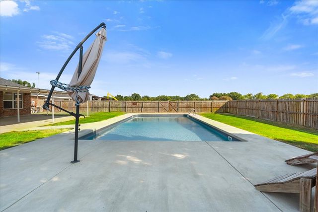 3411 Fm 636, Kerens, TX 75144
